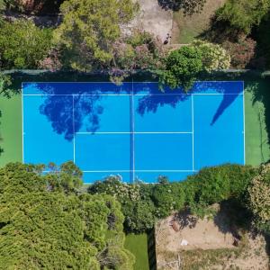 Exclusivité : Mougins - Villa entièrement rénovée avec Tennis à 