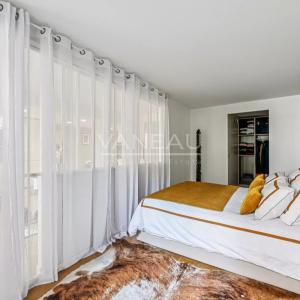 Paris XVe - Mirabeau/Convention -  trois pièces en parfait état