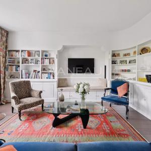 PARIS XVIe - Suchet - Raffet -  Etage élevé, vues dégagées.