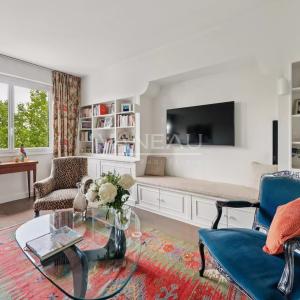 PARIS XVIe - Suchet - Raffet -  Etage élevé, vues dégagées.