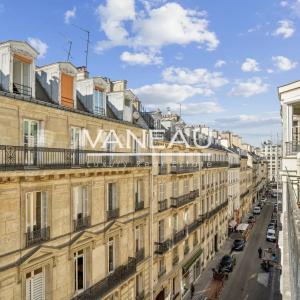 Paris VIII - Av. Matignon - Gabriel - Charmant 3 pièces avec bal
