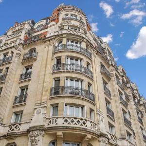 PARIS XVI - Village d'Auteuil - Beau 3 pièces années 30.