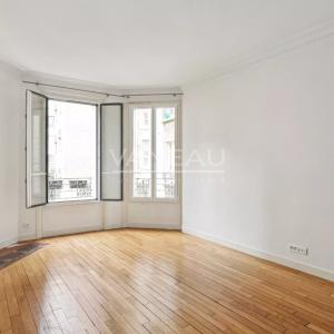PARIS XVI - Village d'Auteuil - Beau 3 pièces années 30.