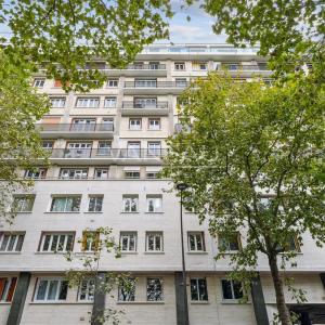 BOULOGNE - Porte de Saint Cloud  -  Grand studio - idéal investi