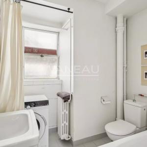Paris XIVe - studio lumineux avec balcon et vue dégagée
