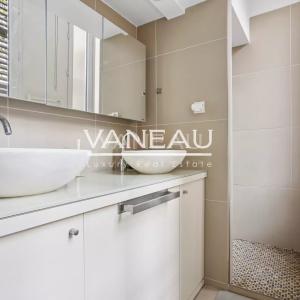 Pied à terre - refait à neuf - Ternes