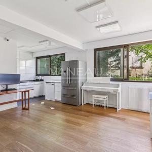 Paris XVIeme -  Auteuil - Deux pièces - Clés en main