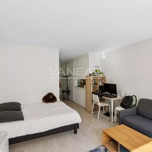 Paris XVIe - Place de Mexico / Trocadéro - Studio