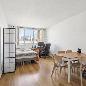 Exclusivité - Paris12e - Bizot - Vendu loué - Deux pièces vue dé