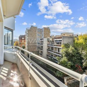 PARIS XVIe - Serres d'Auteuil - Vue dégagée - Balcon