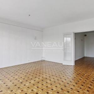 PARIS XVIe - Serres d'Auteuil - Vue dégagée - Balcon