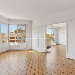PARIS XVIe - Serres d'Auteuil - Vue dégagée - Balcon