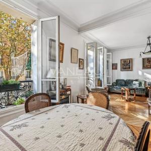 PARIS XVI - Rue d'Auteuil - 2 à 3 pièces avec vue dégagée exposé