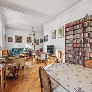 PARIS XVI - Rue d'Auteuil - 2 à 3 pièces avec vue dégagée exposé