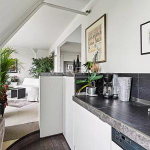 PARIS XVI - Auteuil Sud - Très beau deux pièces avec terrasse pl