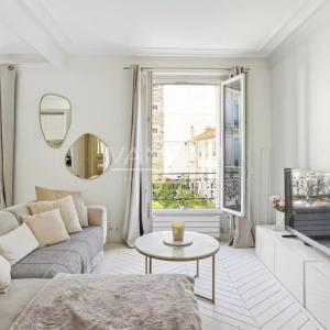 Paris VII - Cler - Charmant pied-à-terre, vue dégagée