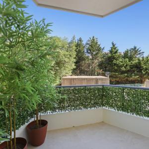 Appartement 3 pièces rénové à vendre - Cannes Basse Californie