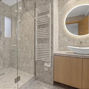 Appartement 3 pièces rénové à vendre - Cannes Basse Californie