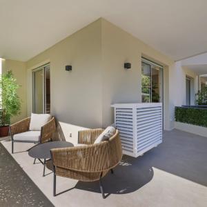 Appartement 3 pièces rénové à vendre - Cannes Basse Californie