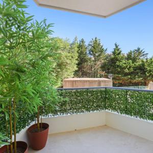 Appartement 3 pièces rénové à vendre - Cannes Basse Californie