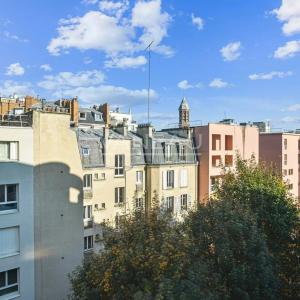 Paris 15e Javel - 4 pièces avec loggia, 3 chambres