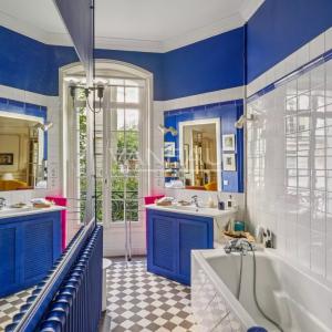 Appartement haussmannien d’exception – Square de la Tour Maubour
