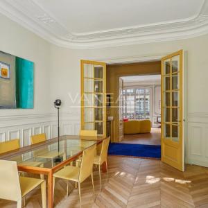 Appartement haussmannien d’exception – Square de la Tour Maubour
