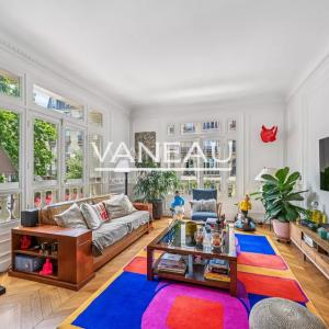 Paris VII- Appartement familial au pieds du Champ-De-Mars