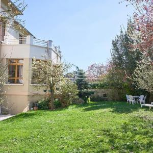 Sceaux- Maison dans le parc de Sceaux