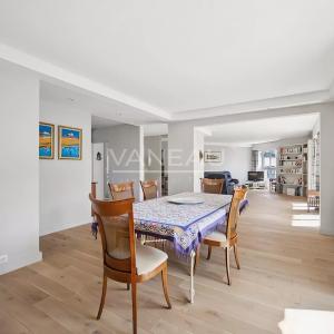 Duplex au dernier étage avec terrasses