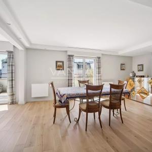 Duplex au dernier étage avec terrasses