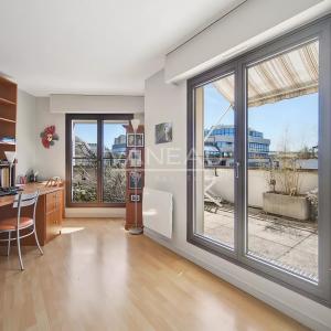Duplex au dernier étage avec terrasses