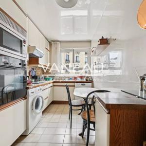 Appartement familial avec terrasse- Paris XVe