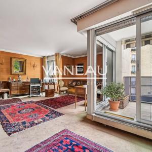 Appartement familial avec terrasse- Paris XVe