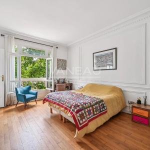 Paris VII- Appartement familial au pieds du Champ-De-Mars