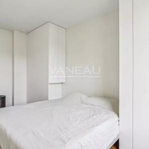 Neuilly - Saint James.