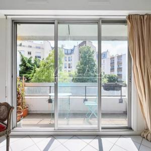 Convention Alleray - Studio avec balcon sur verdure