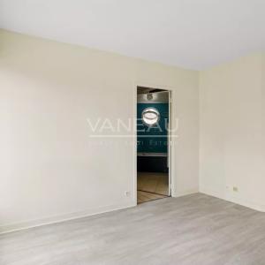 Gaîté - Montparnasse - 2 pièces atypique avec espaces extérieurs