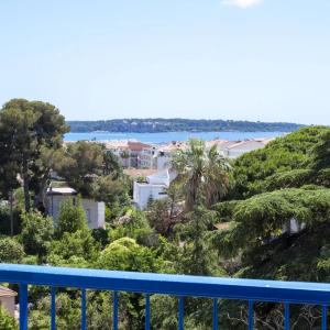Cannes Basse Californie appartement à vendre 4 pièces vue mer
