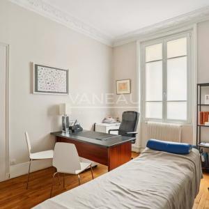 Paris XVe Breteuil - Appartement de standing dans un magnifique 