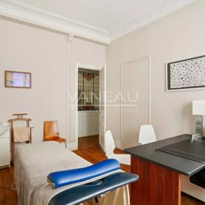 Paris XVe Breteuil - Appartement de standing dans un magnifique 