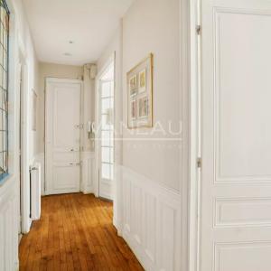 Paris XVe Breteuil - Appartement de standing dans un magnifique 