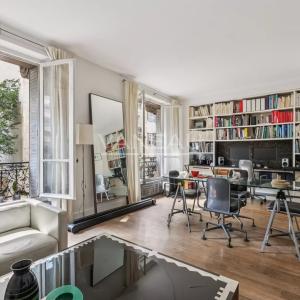 PARIS XV- Appartement trois pièces en bon état