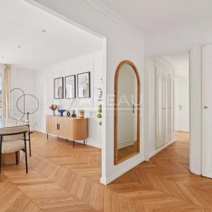 PARIS XVIe - Village d'Auteuil - Bel appartement familial et de 
