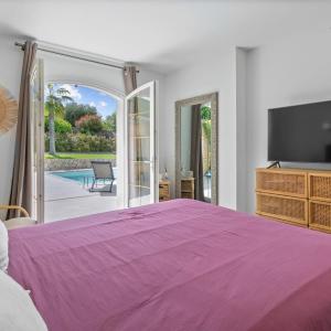 Proche Mougins, Magnifique villa rénovée à vendre