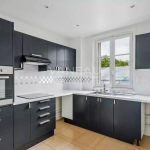 Paris XVe  Necker - Pasteur - Superbe appartement quatre pièces 