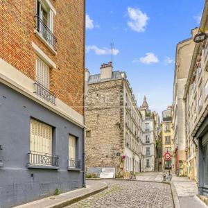 Studio au calme, au pied de Montmartre.
