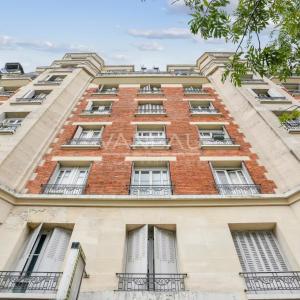Paris 12e - Porte Dorée - Vues dégagées - étage élevé avec ascen