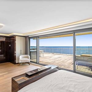 Cannes Plages du Midi - Penthouse 4 pièces vue mer à vendre