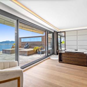 Cannes Plages du Midi - Penthouse 4 pièces vue mer à vendre